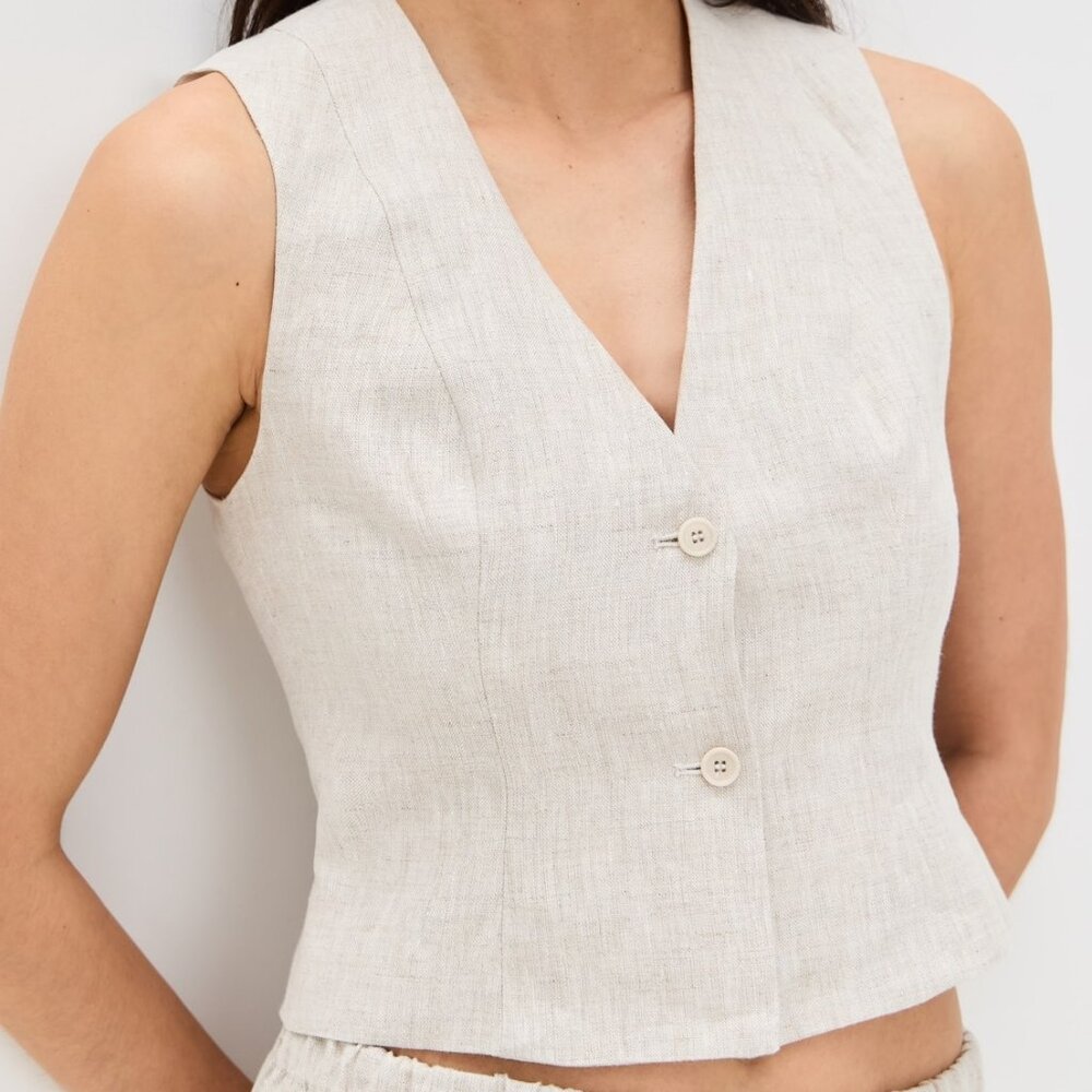 NWT Reformation Anita Linen Vest in Oatmeal Size 0